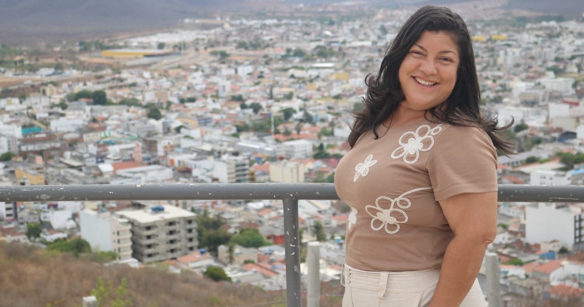 Saída de um coma, ex-gerente bancária recomeça no turismo aos 46 anos